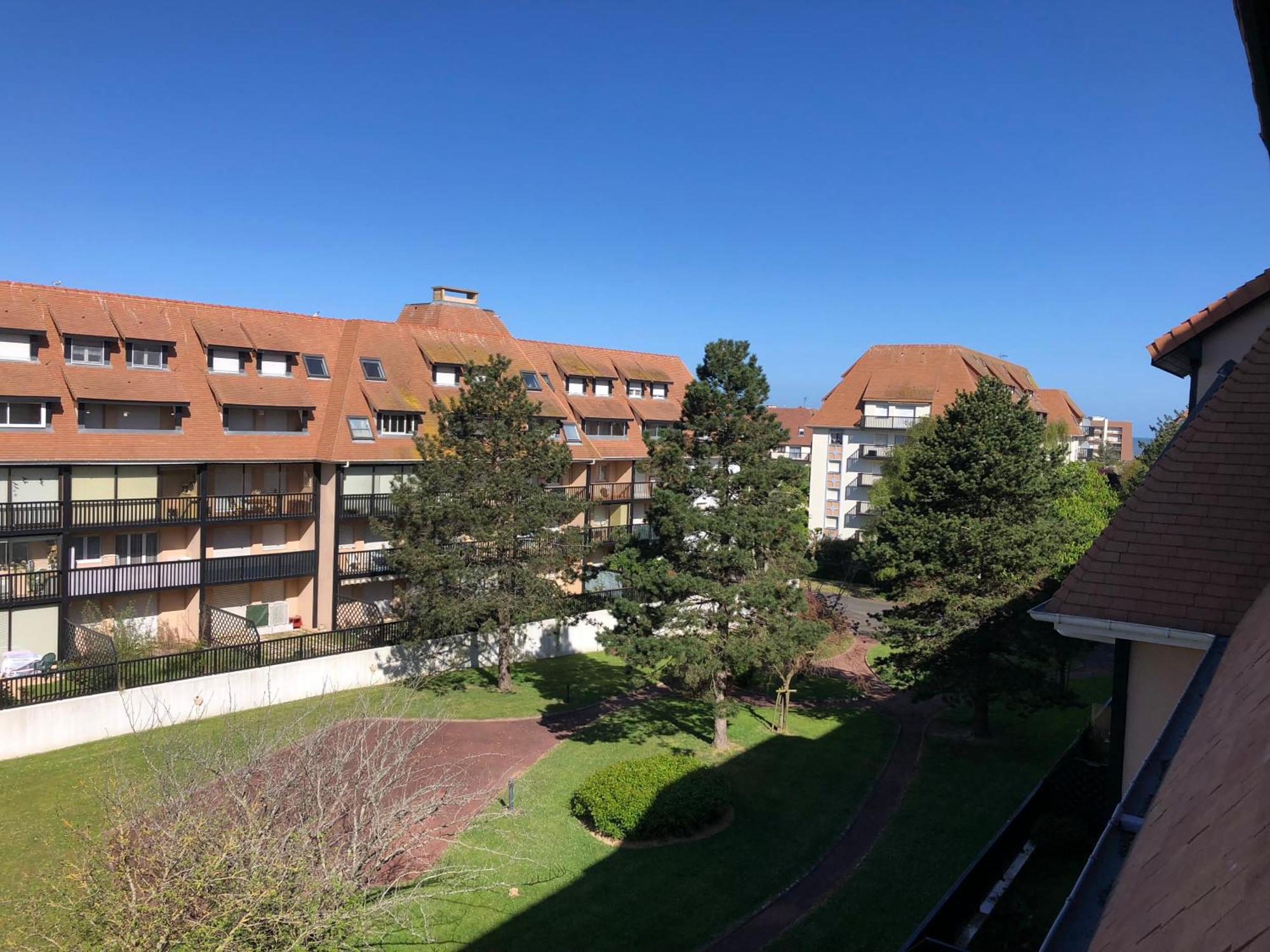 Residence Super Deauville Villers-sur-Mer Eksteriør bilde